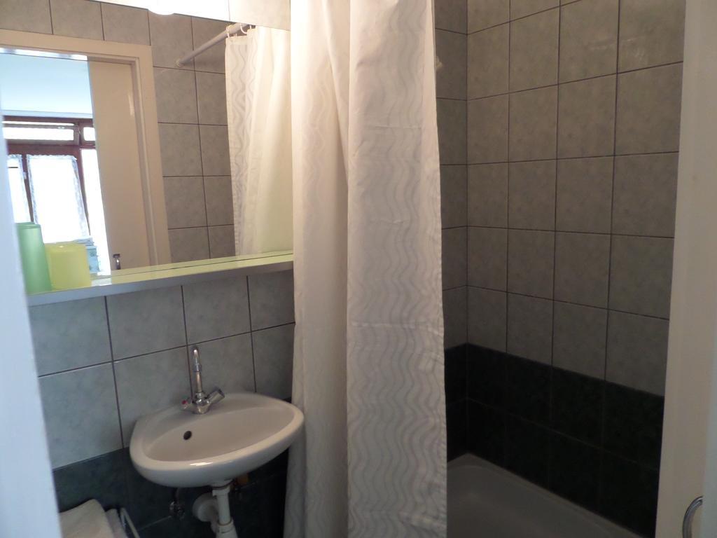 Bori Apartmanok Hajduszoboszlo Exterior foto